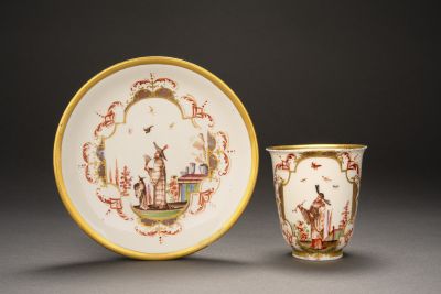 Beaker with saucer, painted with early Höroldt chinoiseries