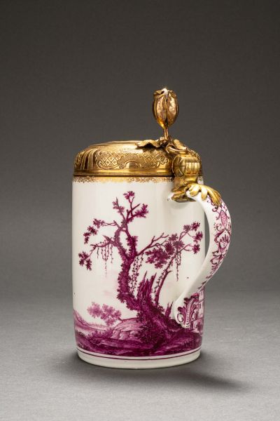 Tankard, painted with land scapes in Purple Camaieu