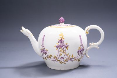 Nymphenburg teapot